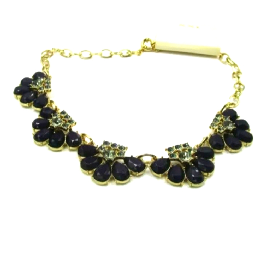 New XXI Beautiful Gemstone Gold Chocker Necklace.